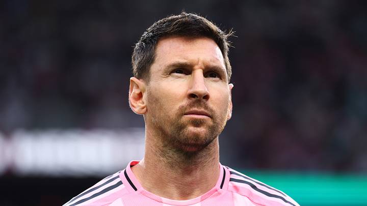 Messi se encuentra en duelo junto a su familia en Rosario Messi se encuentra en duelo junto a su familia en Rosario