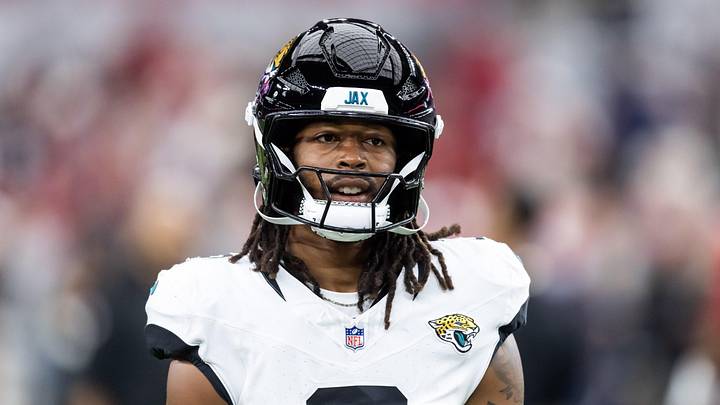 Nov 23, 2025; Glendale, Arizona, USA; Jacksonville Jaguars wide receiver Jakobi Meyers (3) against the Arizona Cardinals at State Farm Stadium. Mandatory Credit: Mark J. Rebilas-Imagn Images Nov 23, 2025; Glendale, Arizona, USA; Jacksonville Jaguars wide receiver Jakobi Meyers (3) against the Arizona Cardinals at State Farm Stadium. Mandatory Credit: Mark J. Rebilas-Imagn Images