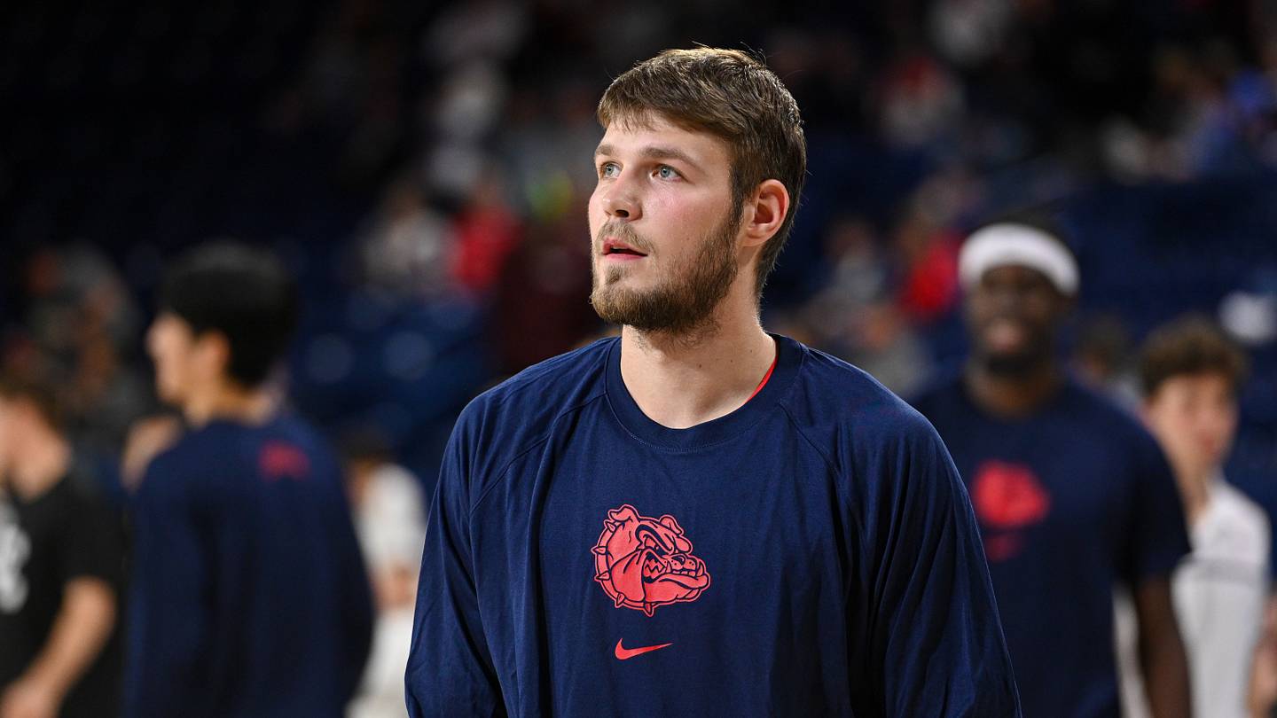 Former Gonzaga forward lands at fourth different school via 
