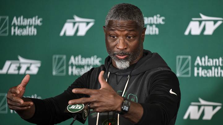 New York Jets head coach Aaron Glenn New York Jets head coach Aaron Glenn