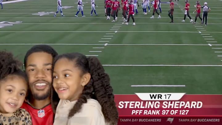 Tampa Bay Buccaneers WR Sterling Shepard and his daughters.