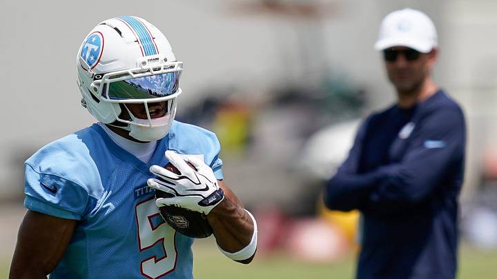 Tennessee Titans wide receiver Elic Ayomanor (5) runs drills during OTAs at Vanderbilt Health Football Center in Nashville, Tenn., Thursday, June 11, 2026. Tennessee Titans wide receiver Elic Ayomanor (5) runs drills during OTAs at Vanderbilt Health Football Center in Nashville, Tenn., Thursday, June 11, 2026.