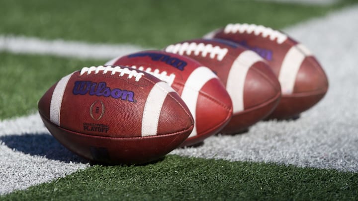 Police are looking into the death of a college football player at a fraternity house at an Ohio college.