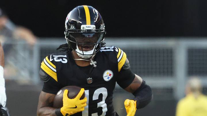 Aug 21, 2026; Pittsburgh, Pennsylvania, USA; Pittsburgh Steelers running back Rico Dowdle (13) runs the ball against the New York Jets during the second quarter at Acrisure Stadium. Mandatory Credit: Charles LeClaire-Imagn Images Aug 21, 2026; Pittsburgh, Pennsylvania, USA; Pittsburgh Steelers running back Rico Dowdle (13) runs the ball against the New York Jets during the second quarter at Acrisure Stadium. Mandatory Credit: Charles LeClaire-Imagn Images