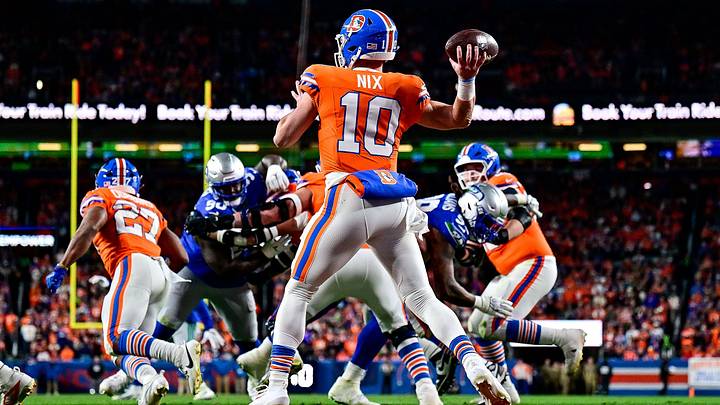 DENVER, CO - OCTOBER 15: Denver Broncos quarterback Bo Nix 10 passes in the fourth quarter during a game between the Seattle Seahawks and the Denver Broncos at Empower Field at Mile High on October 15, 2026 in Denver, Colorado. DENVER, CO - OCTOBER 15: Denver Broncos quarterback Bo Nix 10 passes in the fourth quarter during a game between the Seattle Seahawks and the Denver Broncos at Empower Field at Mile High on October 15, 2026 in Denver, Colorado.