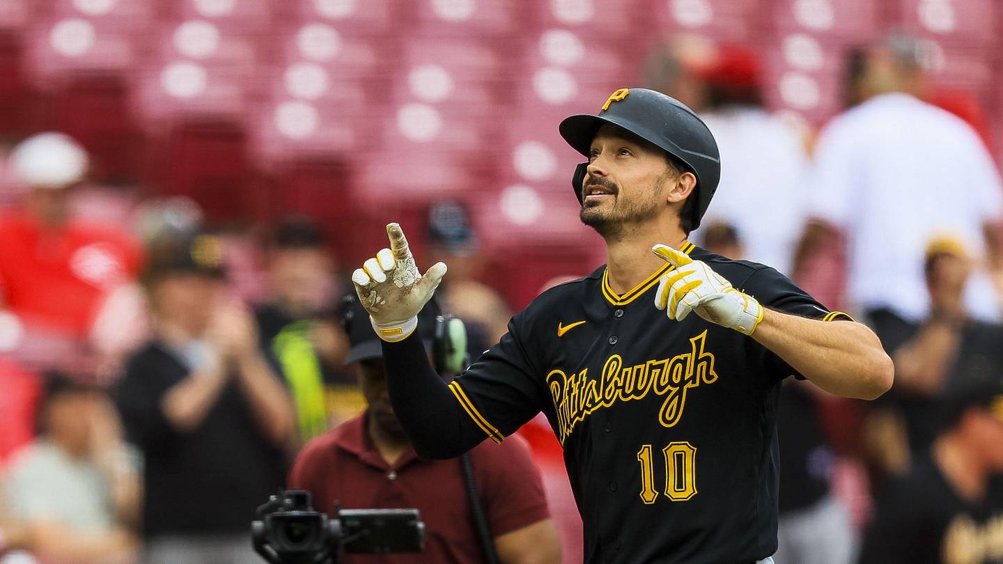 Bryan Reynolds Joins Pirates Legends After Career Milestone