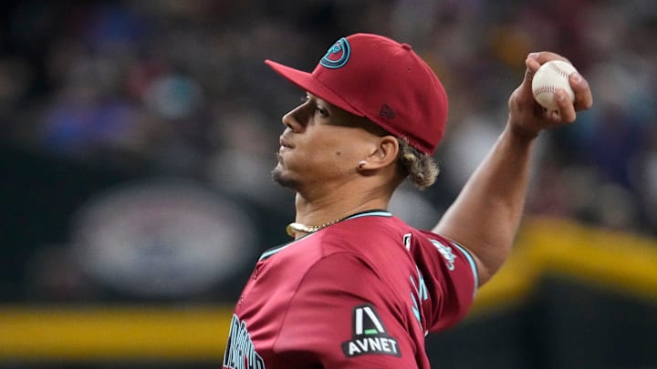 Arizona Diamondbacks pitcher Justin Martinez (63) throws against the San Diego Padres 