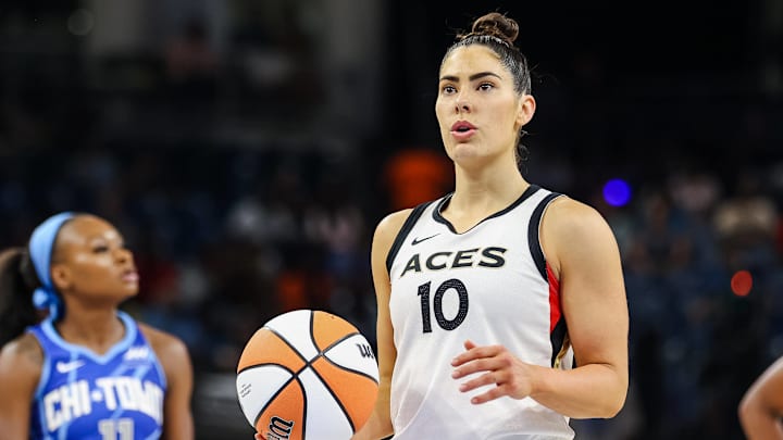 Kelsey Plum (12 Las Vegas Aces) prepares to shoot a free throw during a July 23, 2023 game.