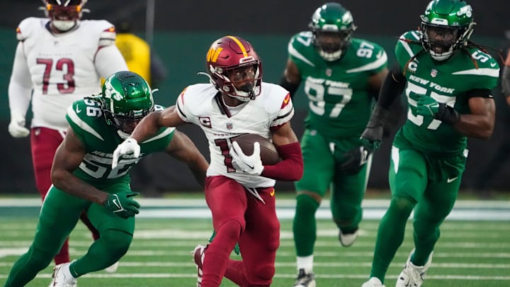 Dec 24, 2023; East Rutherford, New Jersey, USA; Washington Commanders wide receiver Terry McLaurin (17) runs for a second half first down against the New York Jet at MetLife Stadium. Mandatory Credit: Robert Deutsch-Imagn Images Dec 24, 2023; East Rutherford, New Jersey, USA; Washington Commanders wide receiver Terry McLaurin (17) runs for a second half first down against the New York Jet at MetLife Stadium. Mandatory Credit: Robert Deutsch-Imagn Images