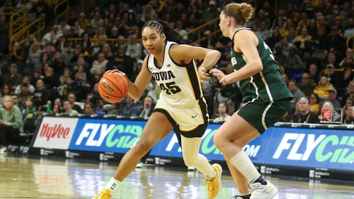 Michigan State v Iowa