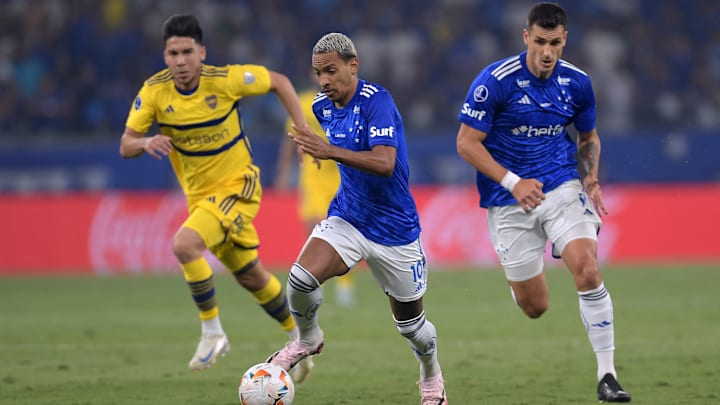 Matheus Pereira é o maestro da Raposa