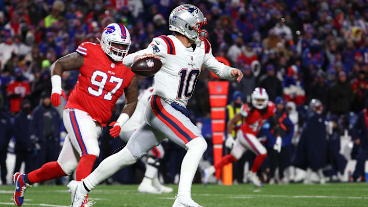 New England Patriots v Buffalo Bills