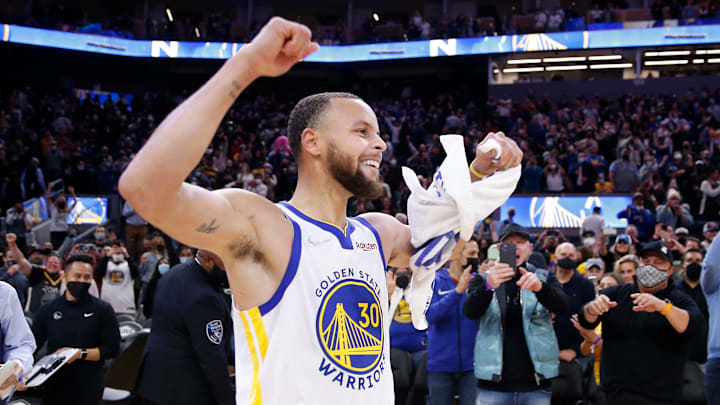 Stephen Curry está teniendo una excepcional temporada