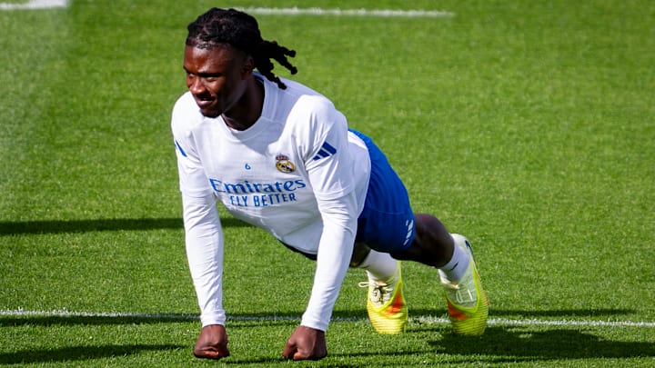 Eduardo Camavinga ha tenido problemas para jugar con Xabi Alonso Eduardo Camavinga ha tenido problemas para jugar con Xabi Alonso