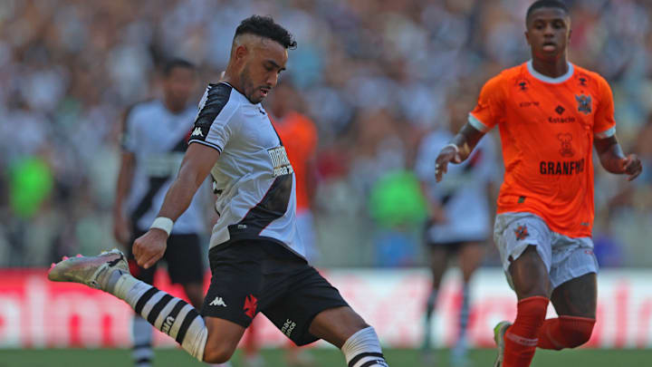 Payet pode ser uma das novidades no time de Fábio Carille