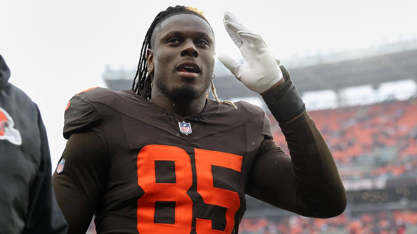 David Njoku Agrees To Deal With Los Angeles Chargers: Fantasy Impact On Njoku And Oronde Gadsden