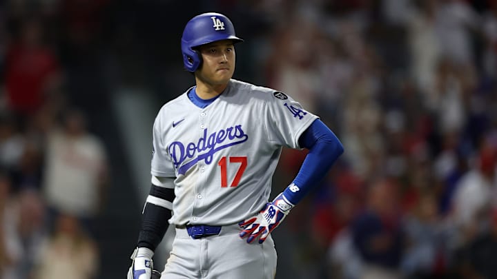 Los Angeles Dodgers đấu với Los Angeles Angels