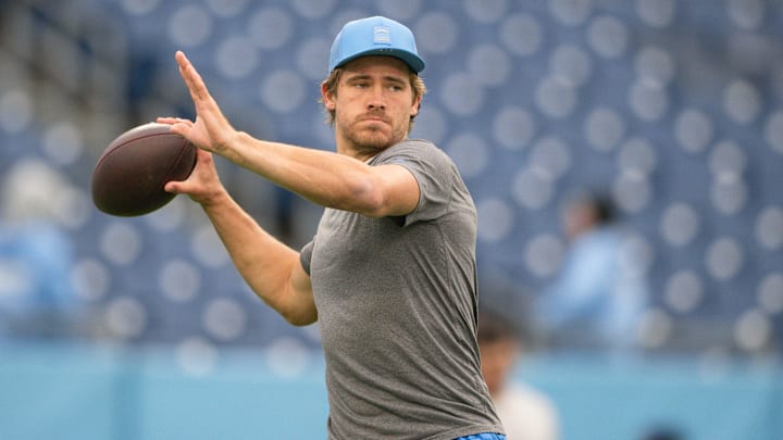 Los Angeles Chargers quarterback Justin Herbert (10) throws a pass against the Tennessee Titans during pre-game warmups at Nissan Stadium.