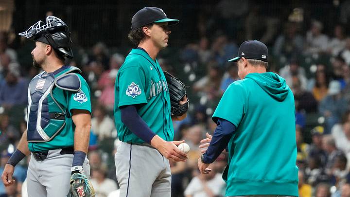 Aug 19, 2026; Milwaukee, Wisconsin, USA; Seattle Mariners pitcher Logan Gilbert (36) is taken out of the game by Seattle Mariners manager Dan Wilson (6) in the sixth inning against the Milwaukee Brewers at American Family Field. Mandatory Credit: Michael McLoone-Imagn Images Aug 19, 2026; Milwaukee, Wisconsin, USA; Seattle Mariners pitcher Logan Gilbert (36) is taken out of the game by Seattle Mariners manager Dan Wilson (6) in the sixth inning against the Milwaukee Brewers at American Family Field. Mandatory Credit: Michael McLoone-Imagn Images