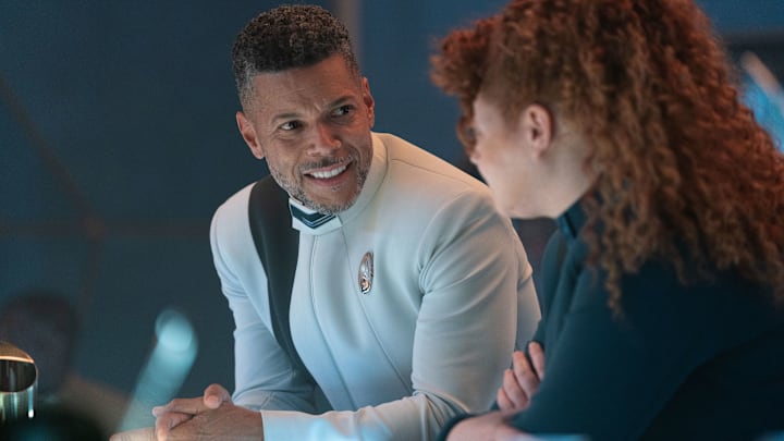 L-R Wilson Cruz as Culber and Mary Wiseman as Tilly in Star Trek: Discovery, season 5, streaming on Paramount+, 2023. Photo Credit: John Medland/Paramount+