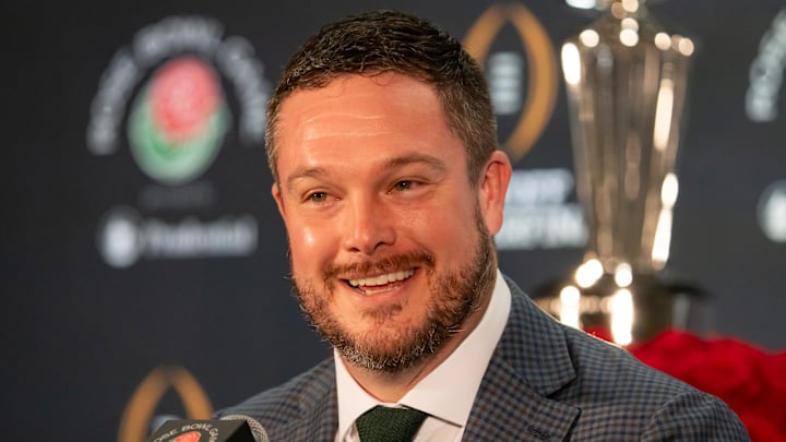 Oregon head coach Dan Lanning speaks during the coaches press conference in Los Angeles Tuesday, Dec. 31, 2024, ahead of the Rose Bowl.