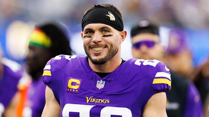 Minnesota Vikings safety Harrison Smith Minnesota Vikings safety Harrison Smith