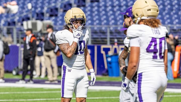 Xe'ree Alexander has been a Husky starting LB all spring.