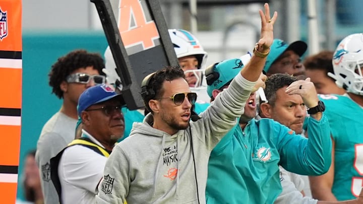 Miami Dolphins head coach Mike McDaniel  gestures from the sideline during first half against the San Francisco 49ers at Hard Rock Stadium.