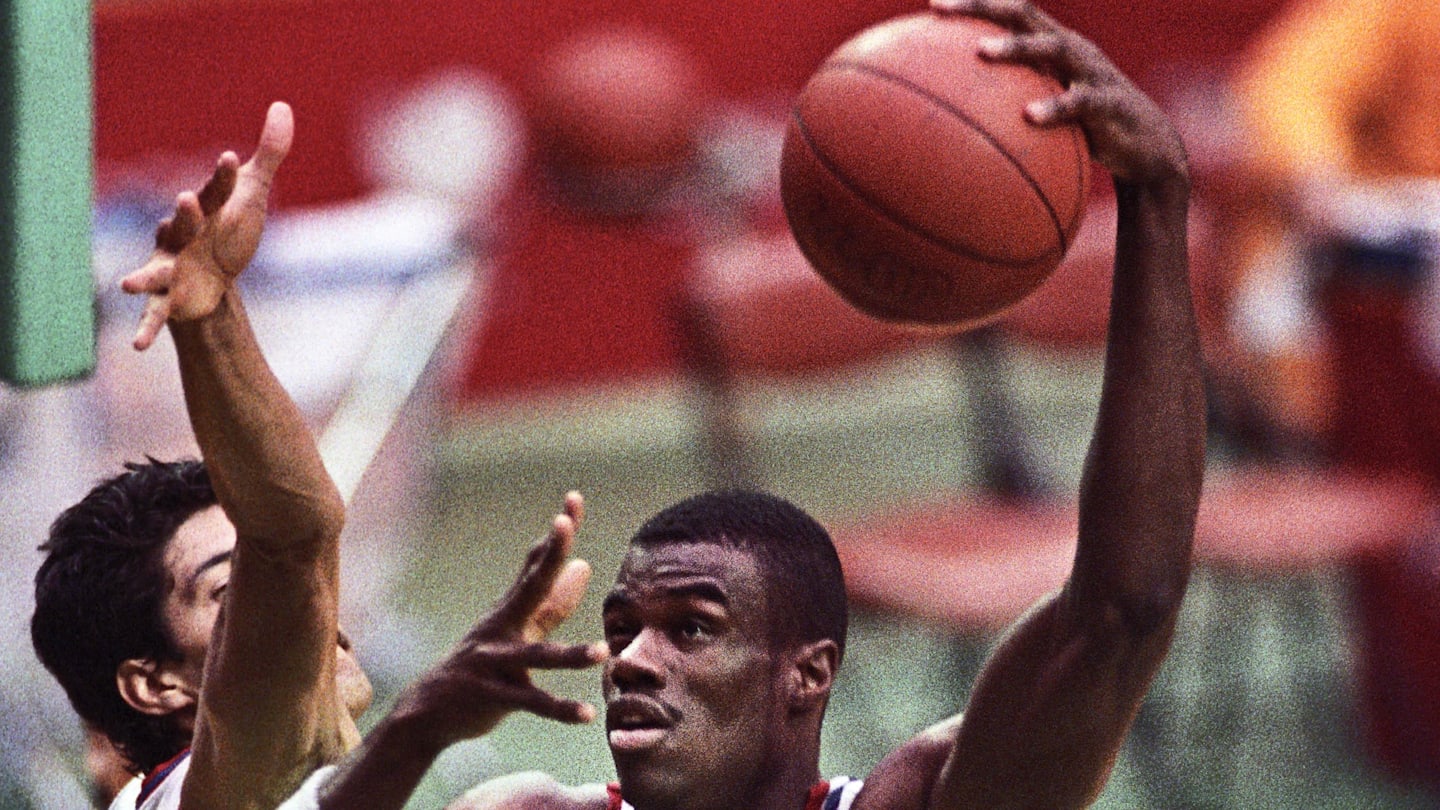 Oregon State Basketball Legend José Ortiz Passes Away at 62