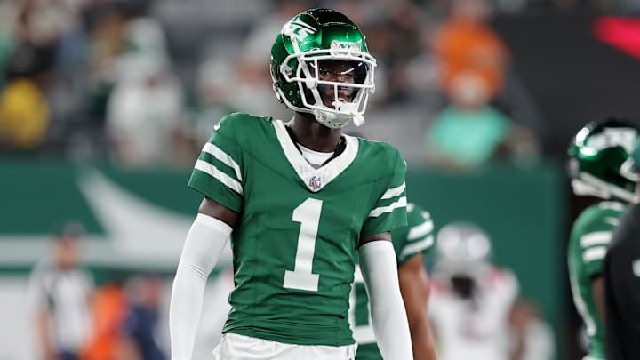 Sep 19, 2024; East Rutherford, New Jersey, USA; New York Jets cornerback Sauce Gardner (1) warms up before a game against the New England Patriots at MetLife Stadium. Mandatory Credit: Brad Penner-Imagn Images Sep 19, 2024; East Rutherford, New Jersey, USA; New York Jets cornerback Sauce Gardner (1) warms up before a game against the New England Patriots at MetLife Stadium. Mandatory Credit: Brad Penner-Imagn Images