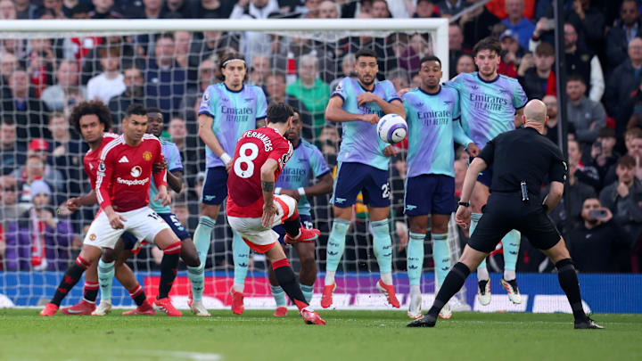 Manchester United FC v Arsenal FC - Premier League