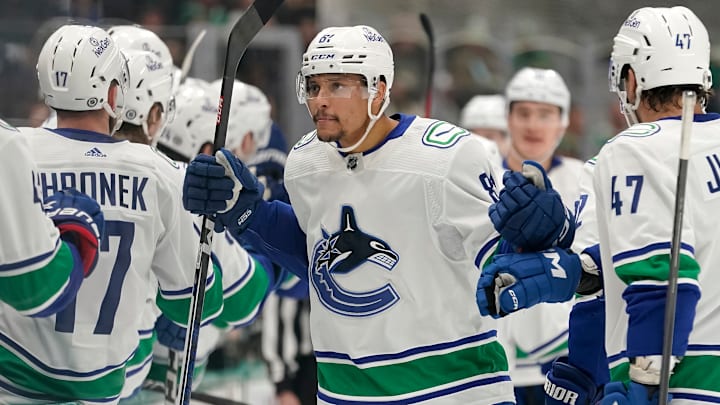 Vancouver Canucks v Dallas Stars