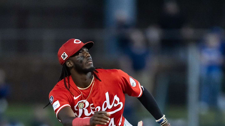 Mar 4, 2025; Phoenix, Arizona, USA; Cincinnati Reds shortstop Elly De La Cruz against the Los Angeles Dodgers during a spring training game at Camelback Ranch-Glendale. Mandatory Credit: Mark J. Rebilas-Imagn Images Mar 4, 2025; Phoenix, Arizona, USA; Cincinnati Reds shortstop Elly De La Cruz against the Los Angeles Dodgers during a spring training game at Camelback Ranch-Glendale. Mandatory Credit: Mark J. Rebilas-Imagn Images