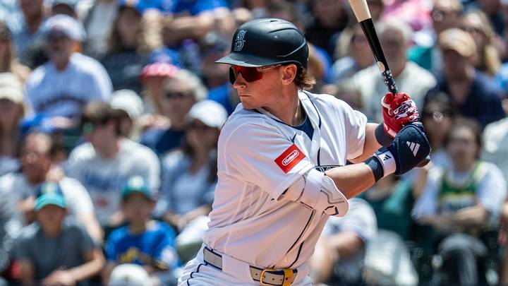 Jul 4, 2026; Seattle, Washington, USA; Seattle Mariners shortstop Colt Emerson (4) waits for a pitch during an at-bat against the Toronto Blue Jays at T-Mobile Park. Mandatory Credit: Stephen Brashear-Imagn Images Jul 4, 2026; Seattle, Washington, USA; Seattle Mariners shortstop Colt Emerson (4) waits for a pitch during an at-bat against the Toronto Blue Jays at T-Mobile Park. Mandatory Credit: Stephen Brashear-Imagn Images