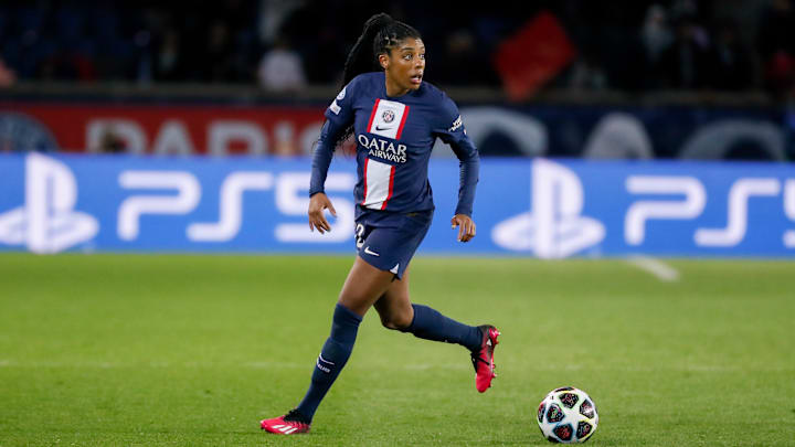 Lawrence signs for Chelsea on a three year deal