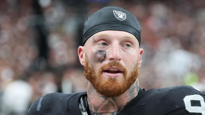 Las Vegas Raiders defensive end Maxx Crosby (98)
