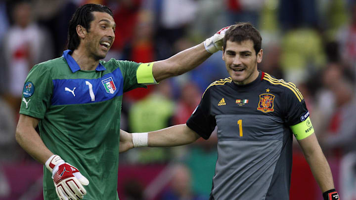 Buffon y Casillas son dos leyendas del arco