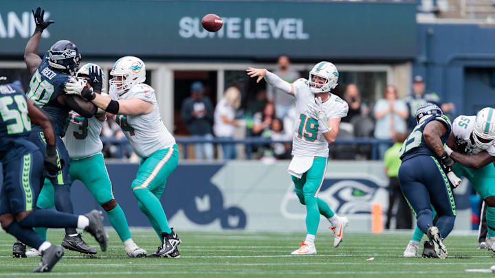 Sep 22, 2024; Seattle, Washington, USA; Miami Dolphins quarterback Skylar Thompson (19) throws the ball during the second quarter against the Seattle Seahawks at Lumen Field. Mandatory Credit: Kevin Ng-Imagn Images Sep 22, 2024; Seattle, Washington, USA; Miami Dolphins quarterback Skylar Thompson (19) throws the ball during the second quarter against the Seattle Seahawks at Lumen Field. Mandatory Credit: Kevin Ng-Imagn Images