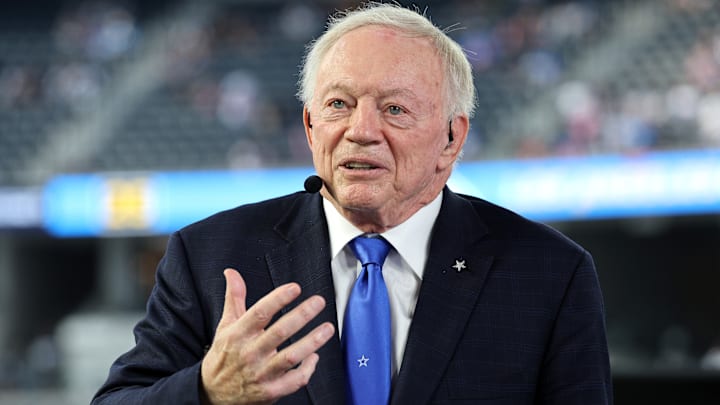 Dallas Cowboys v Los Angeles Chargers Dallas Cowboys v Los Angeles Chargers