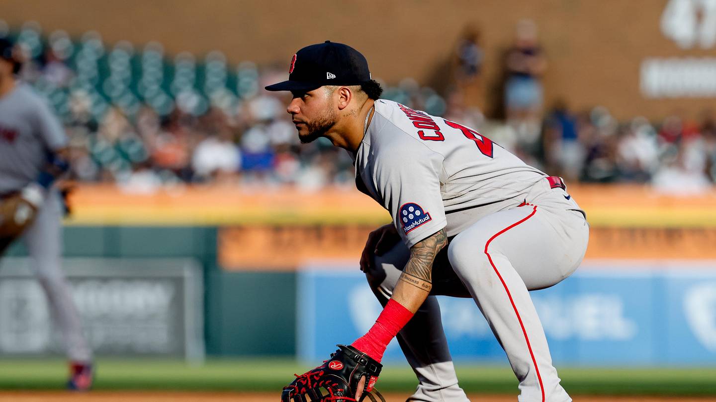 Red Sox's Willson Contreras Has Hand Injury Worth Monitoring
