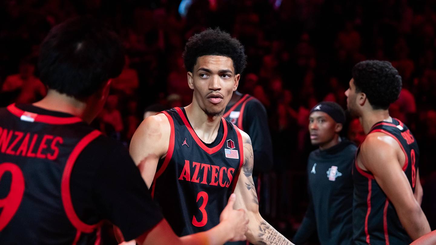 Projecting San Diego State's starting lineup, rotation after latest international addition