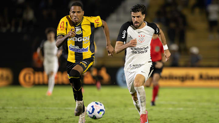Corinthians saiu na frente do Novorizontino