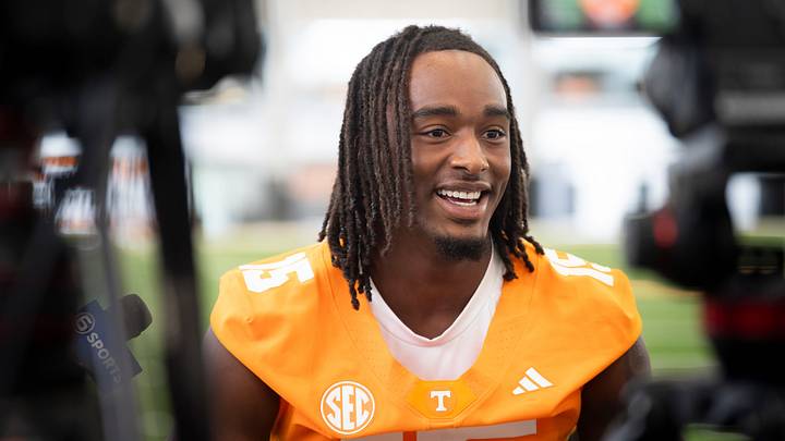 Tennessee safety Edrees Farooq (15) speaks to the media during Tennessee football’s media day on Aug. 4, 2026.