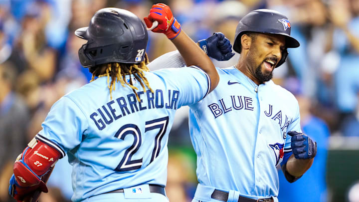 Vladimir Guerrero Jr. y Marcus Semien son dos de los que optan por el Bate de Plata 
