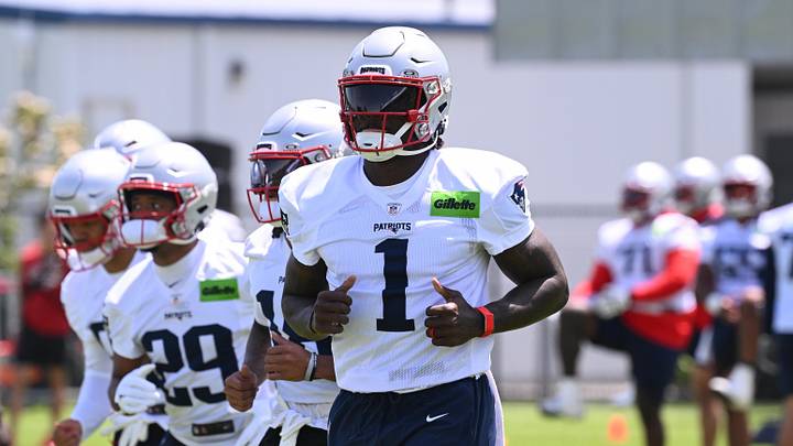 Jun 2, 2026; Foxborough, MA, USA; New England Patriots wide receiver A.J. Brown (1) warms up during the team's OTA at Gillette Stadium. Mandatory Credit: Eric Canha-Imagn Images Jun 2, 2026; Foxborough, MA, USA; New England Patriots wide receiver A.J. Brown (1) warms up during the team's OTA at Gillette Stadium. Mandatory Credit: Eric Canha-Imagn Images