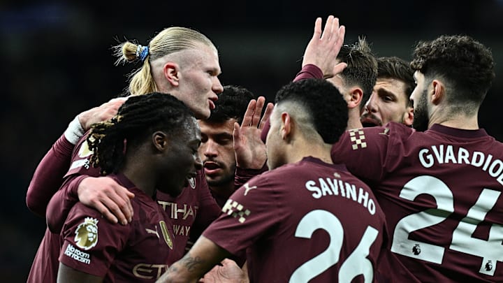 Manchester City chega embalado após vitória sobre o Tottenham Manchester City chega embalado após vitória sobre o Tottenham