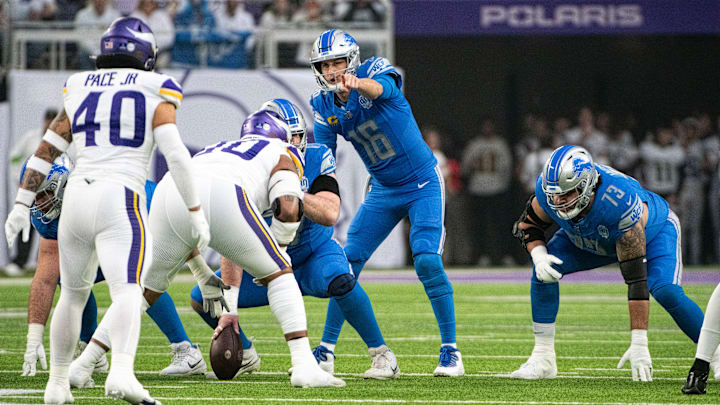 Detroit Lions v Minnesota Vikings
