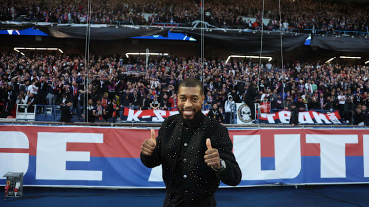Presnel Kimpembe has been absent from PSG's lineup for nearly eighteen months. However, this Thursday, the homegrown talent joined in some of the team's collective training sessions.