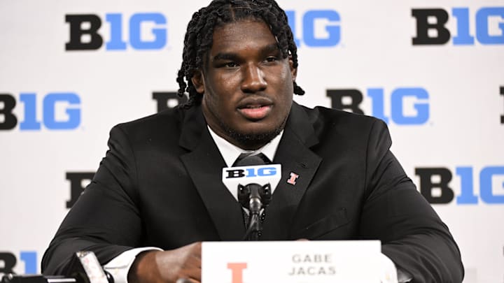 Jul 23, 2024; Indianapolis, IN, USA; Illinois Fighting Illini outside linebacker Gabe Jacas speaks to the media during the Big 10 football media day at Lucas Oil Stadium. Mandatory Credit: Robert Goddin-Imagn Images