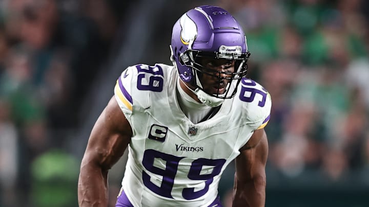 Minnesota Vikings pass rusher Danielle Hunter